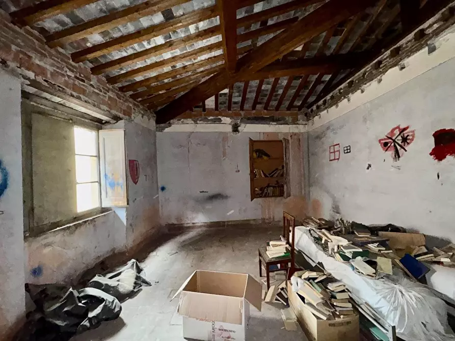 Immagine 8 di Appartamento in vendita  a Pisa