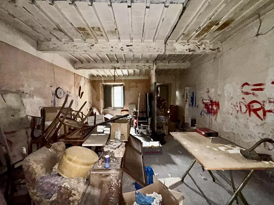 Immagine 9 di Appartamento in vendita  a Pisa