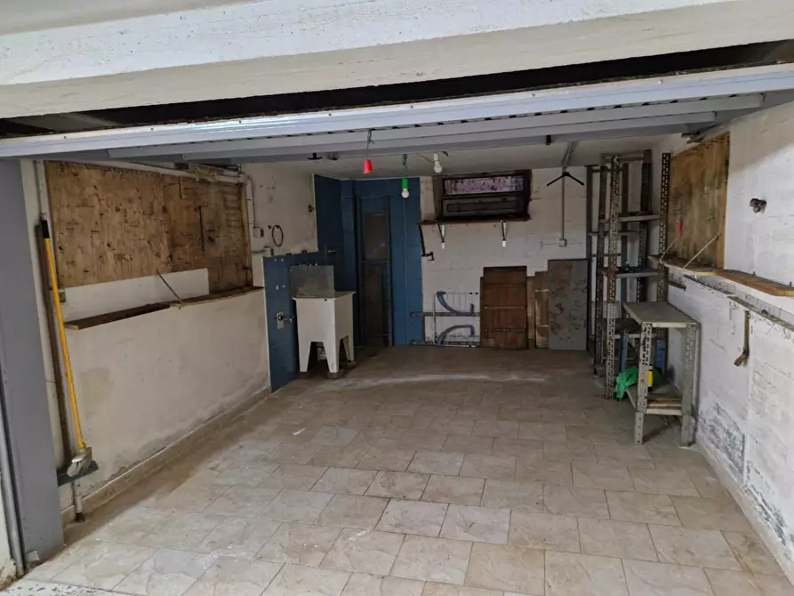 Immagine 30 di Appartamento in vendita  a Campiglia Marittima