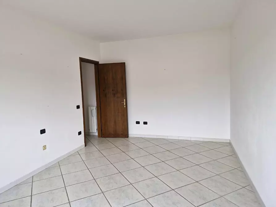 Immagine 3 di Appartamento in vendita  a Campiglia Marittima