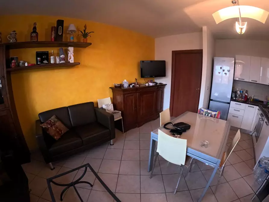 Immagine 5 di Appartamento in vendita  a Casole D'elsa