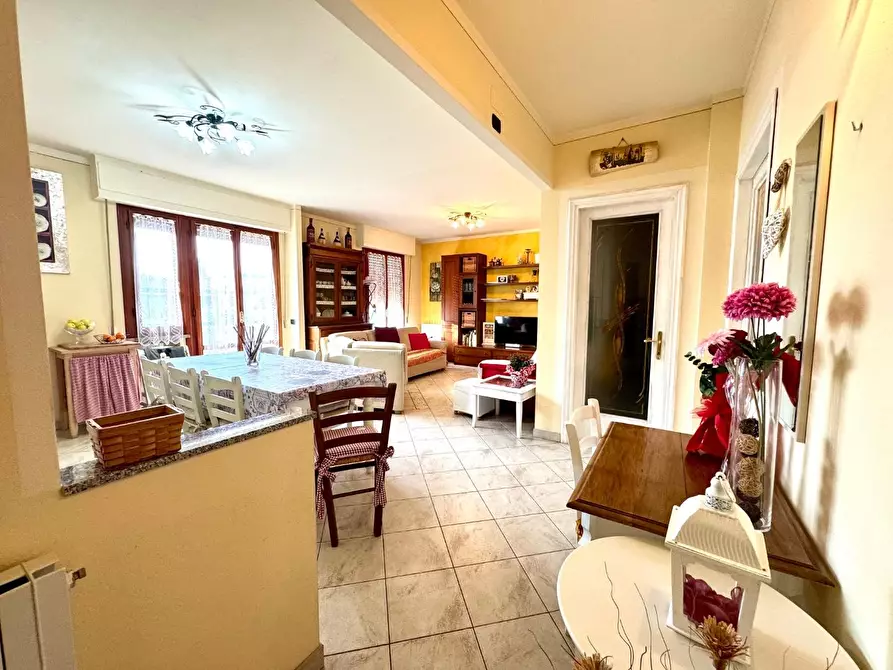 Immagine 2 di Appartamento in vendita  a Vinci