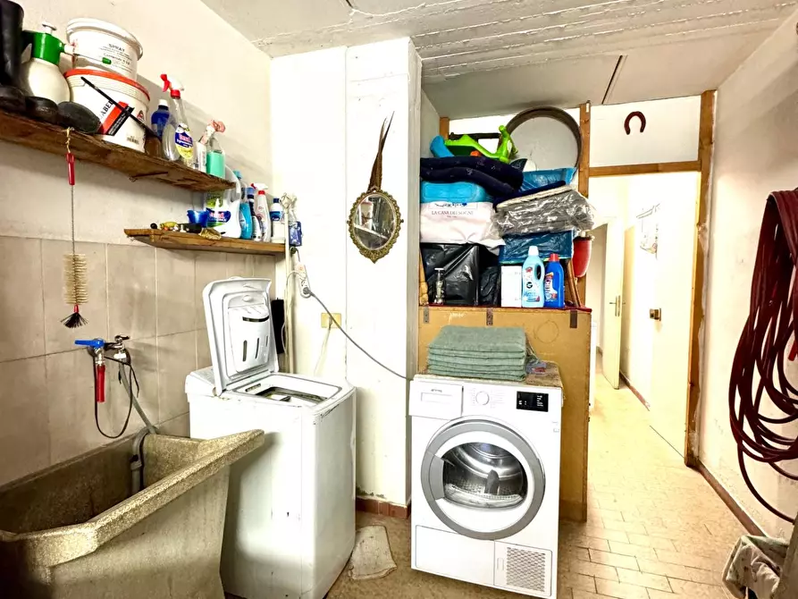 Immagine 35 di Appartamento in vendita  a Vinci