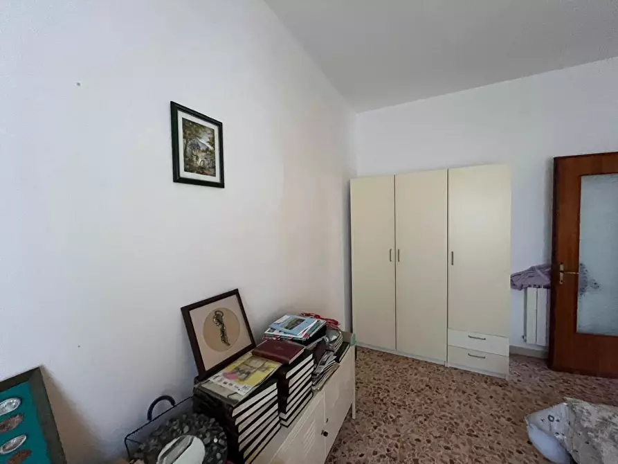 Immagine 11 di Appartamento in vendita  a Lerici