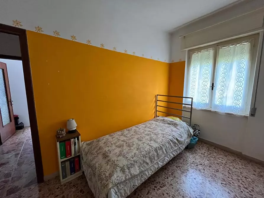 Immagine 12 di Appartamento in vendita  a Lerici