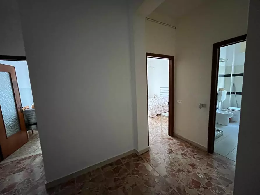 Immagine 15 di Appartamento in vendita  a Lerici