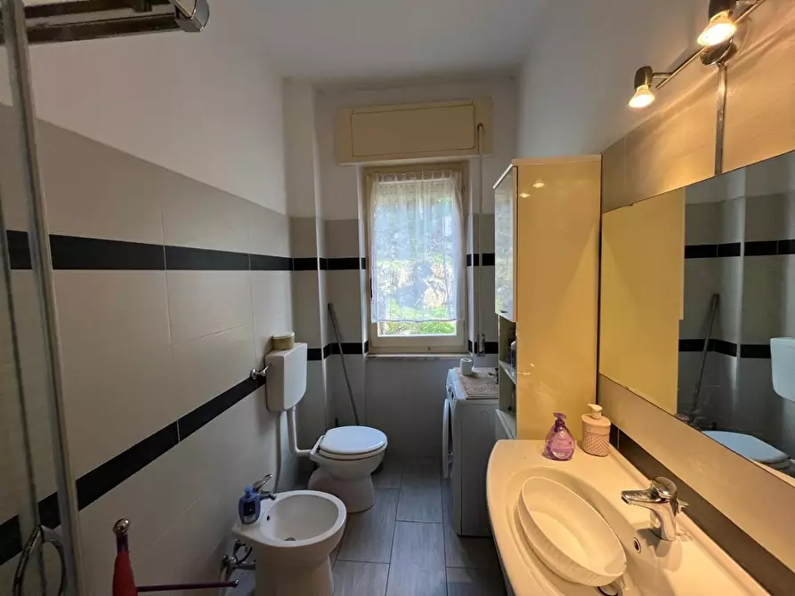 Immagine 18 di Appartamento in vendita  a Lerici