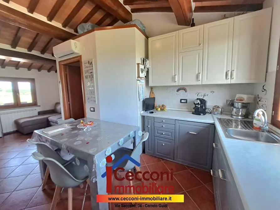 Immagine 2 di Appartamento in vendita  a Cerreto Guidi