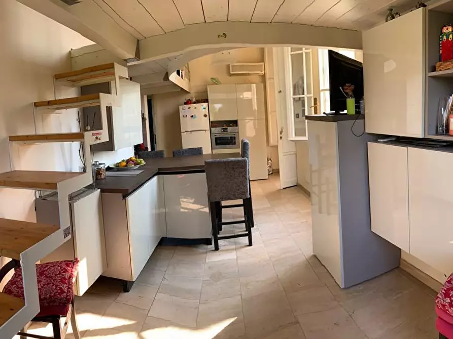 Immagine 8 di Appartamento in vendita  a Pisa