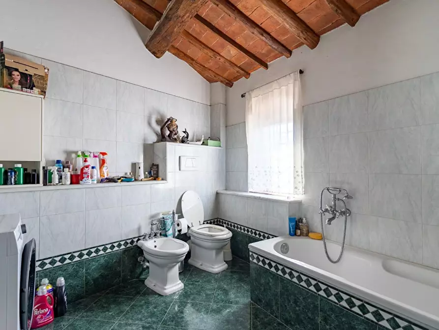 Immagine 36 di Terratetto in vendita  a Lastra A Signa