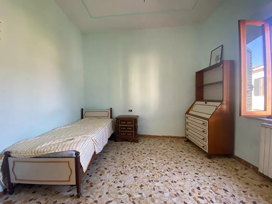 Immagine 19 di Appartamento in vendita  a Santa Maria A Monte