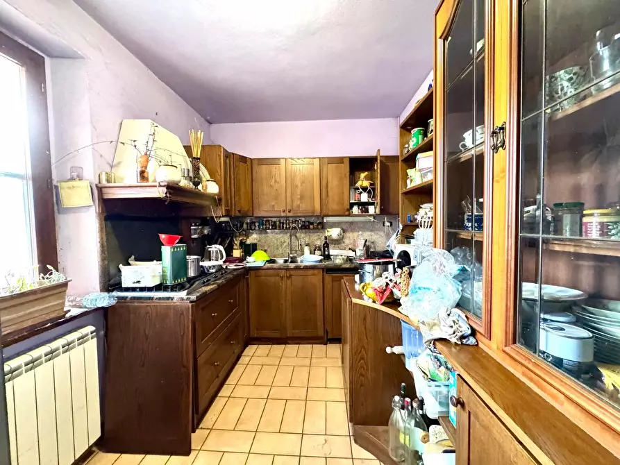 Immagine 16 di Rustico / casale in vendita  a Capraia E Limite