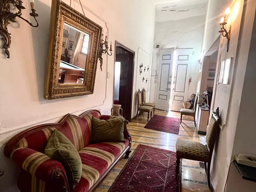 Immagine 70 di Villa in vendita  a Livorno