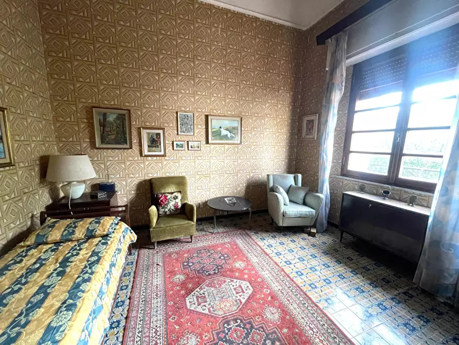 Immagine 61 di Villa in vendita  a Livorno