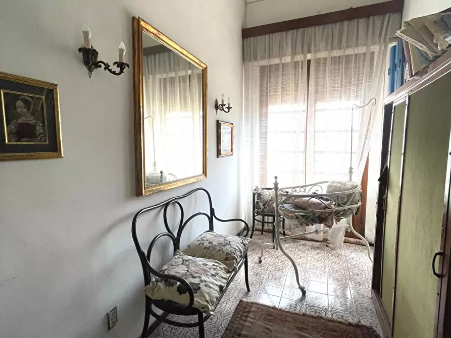 Immagine 55 di Villa in vendita  a Livorno