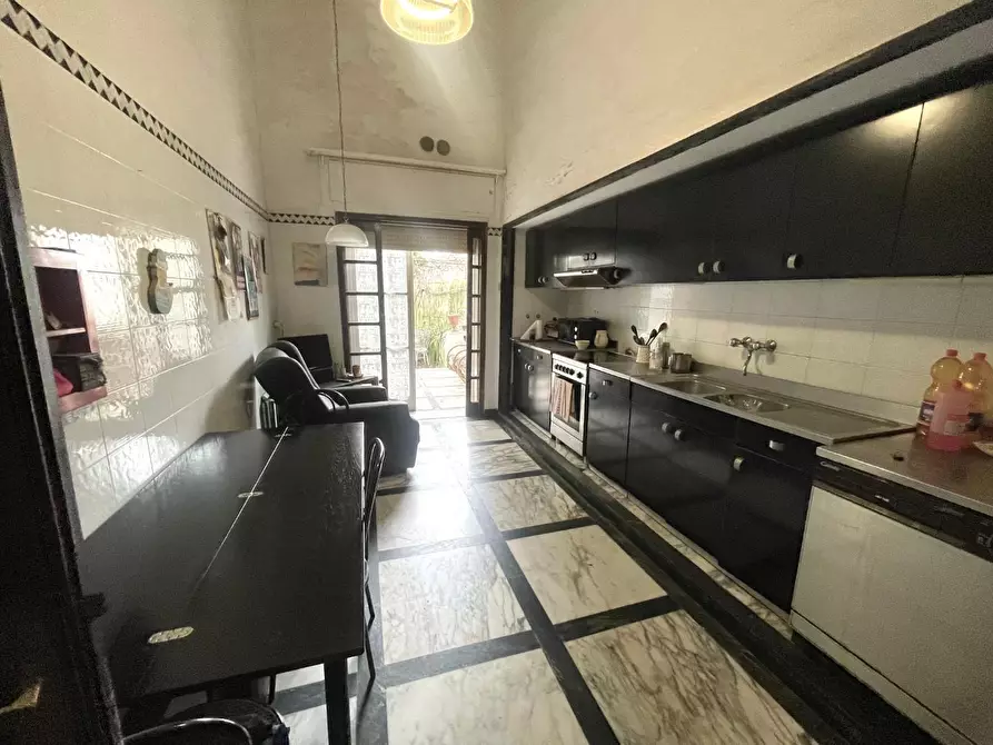 Immagine 23 di Villa in vendita  a Livorno