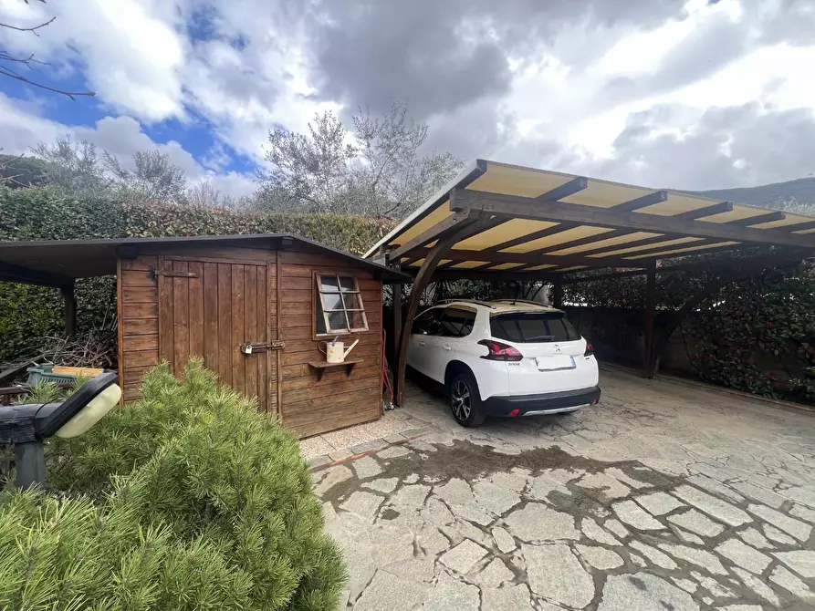 Immagine 13 di Villetta a schiera in vendita  a Calci