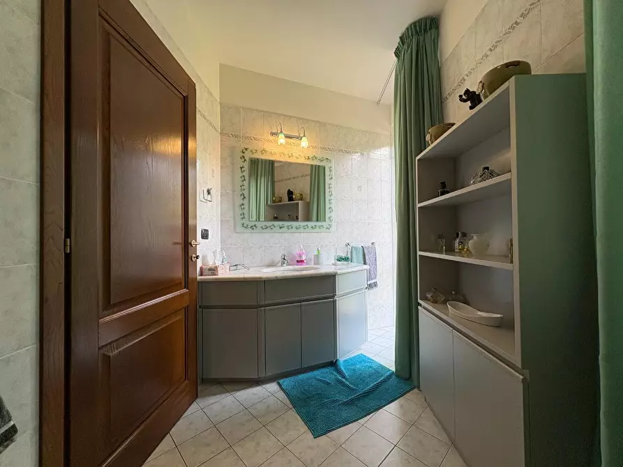 Immagine 57 di Villetta a schiera in vendita  a Calci