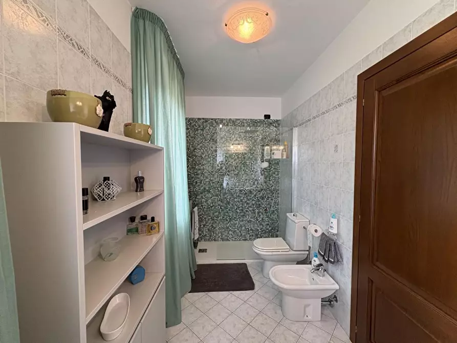 Immagine 72 di Villetta a schiera in vendita  a Calci