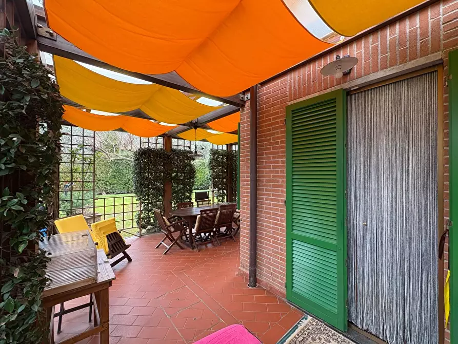 Immagine 28 di Villetta a schiera in vendita  a Calci