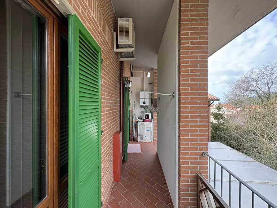 Immagine 55 di Villetta a schiera in vendita  a Calci