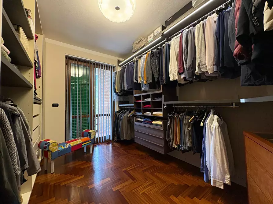 Immagine 67 di Villetta a schiera in vendita  a Calci