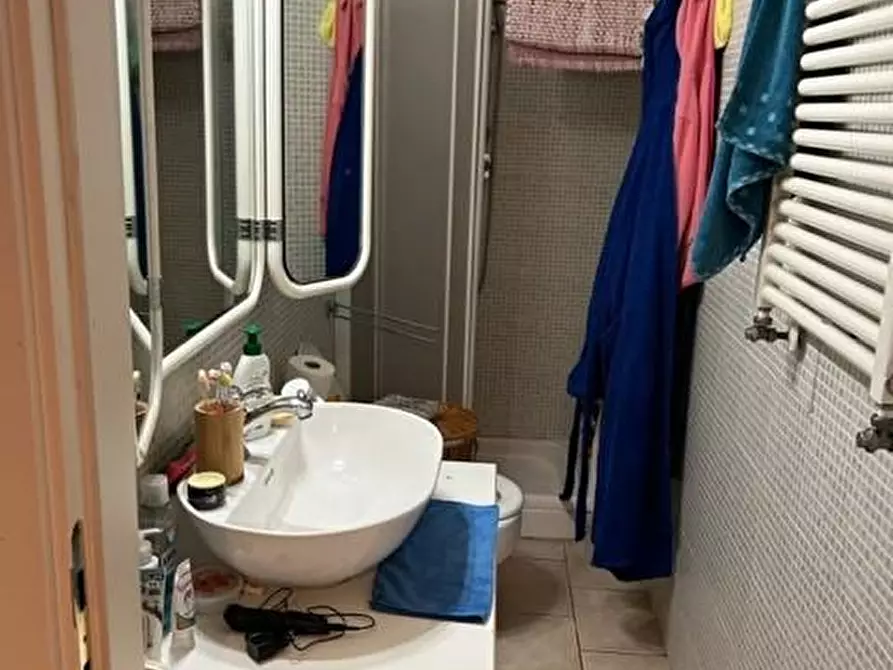 Immagine 14 di Villetta a schiera in vendita  a Siena