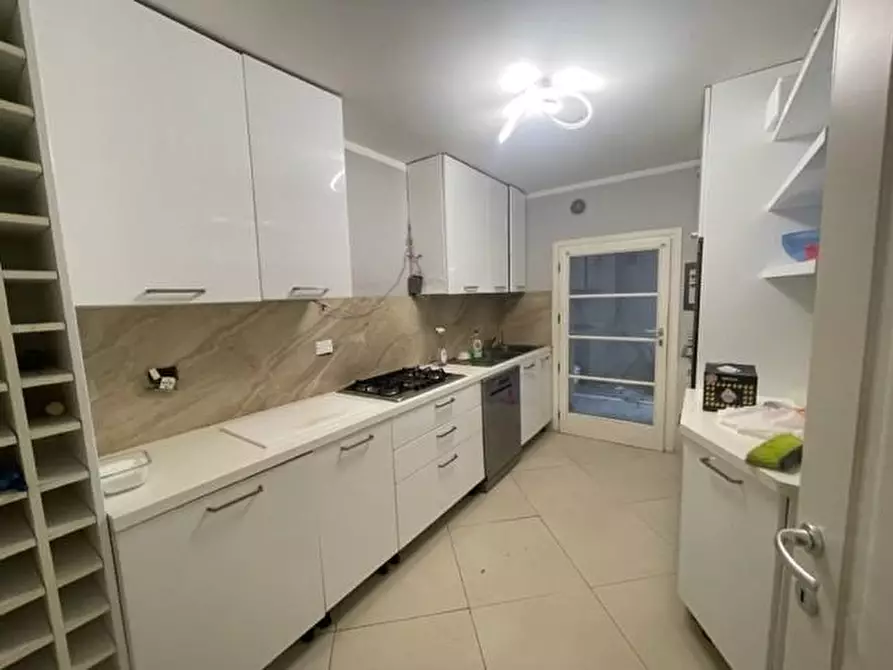 Immagine 10 di Appartamento in vendita  a Crespina Lorenzana