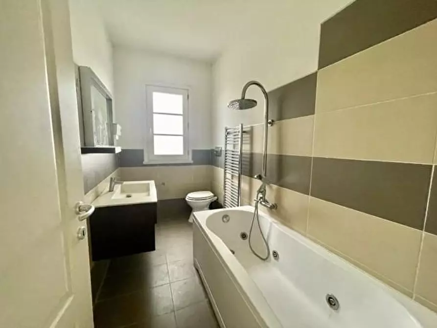 Immagine 8 di Appartamento in vendita  a Crespina Lorenzana