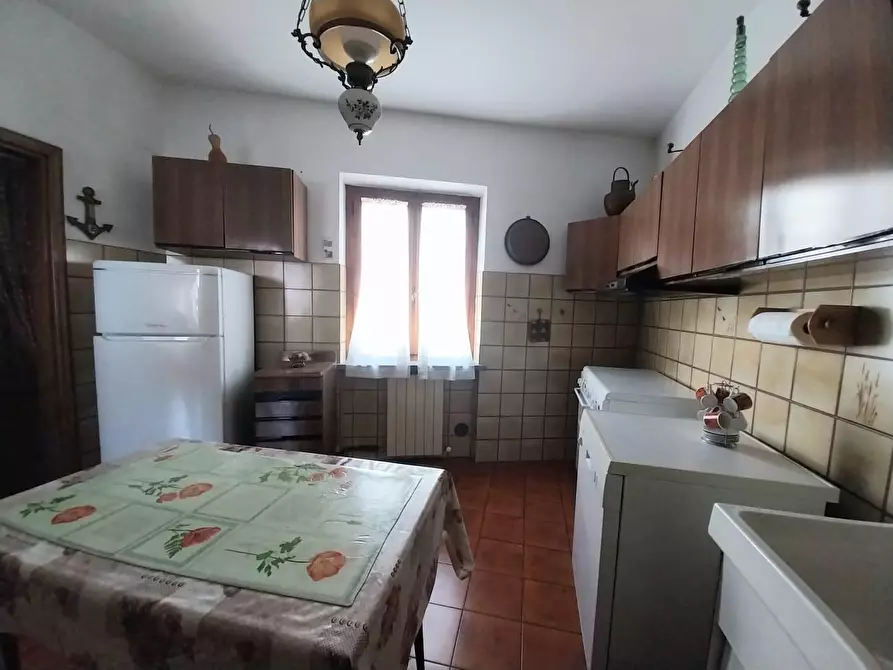 Immagine 12 di Appartamento in vendita  a Calci