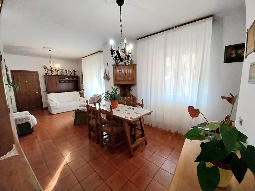 Immagine 6 di Appartamento in vendita  a Calci