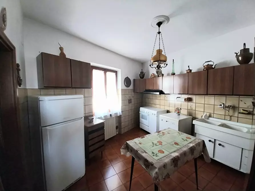 Immagine 14 di Appartamento in vendita  a Calci