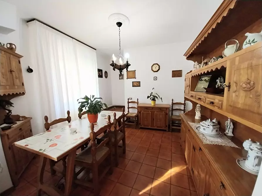 Immagine 4 di Appartamento in vendita  a Calci