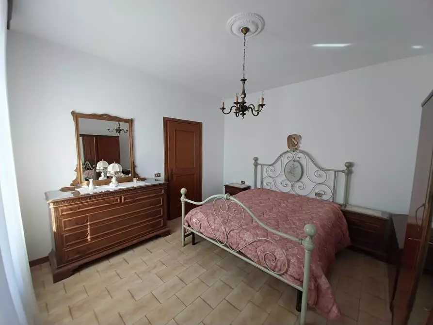 Immagine 29 di Appartamento in vendita  a Calci