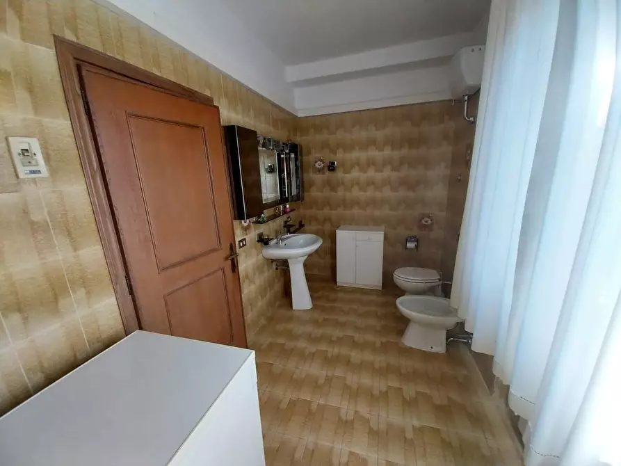 Immagine 37 di Appartamento in vendita  a Calci