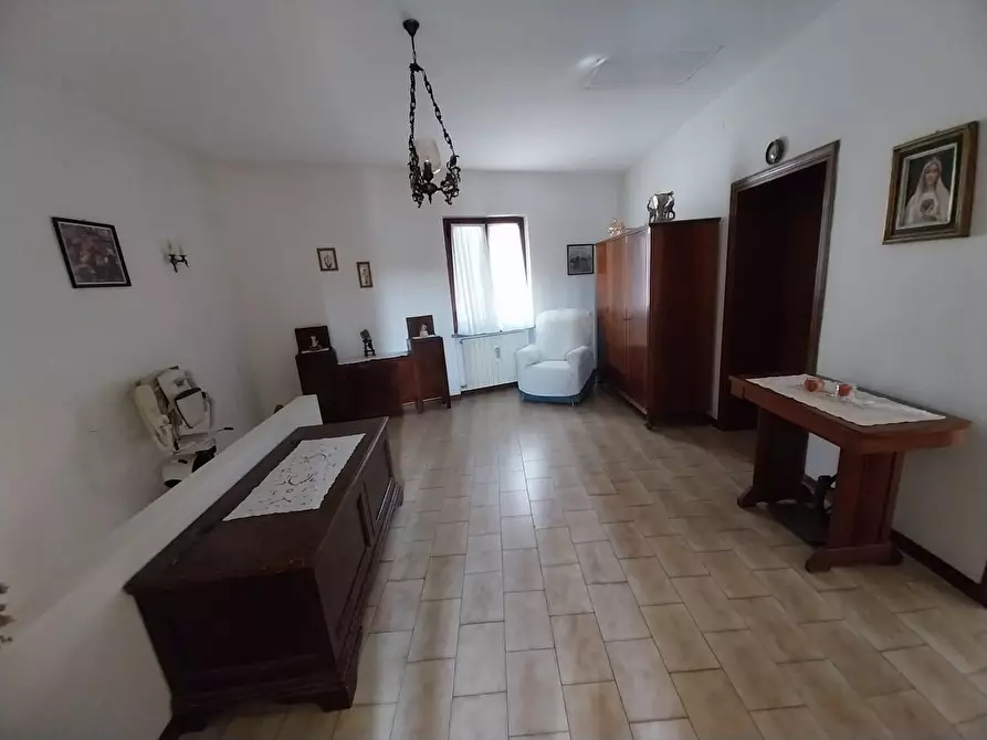 Immagine 21 di Appartamento in vendita  a Calci