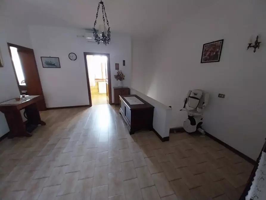 Immagine 18 di Appartamento in vendita  a Calci