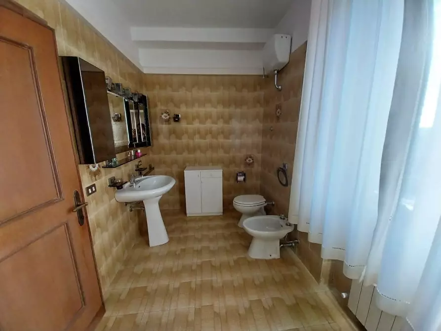 Immagine 39 di Appartamento in vendita  a Calci