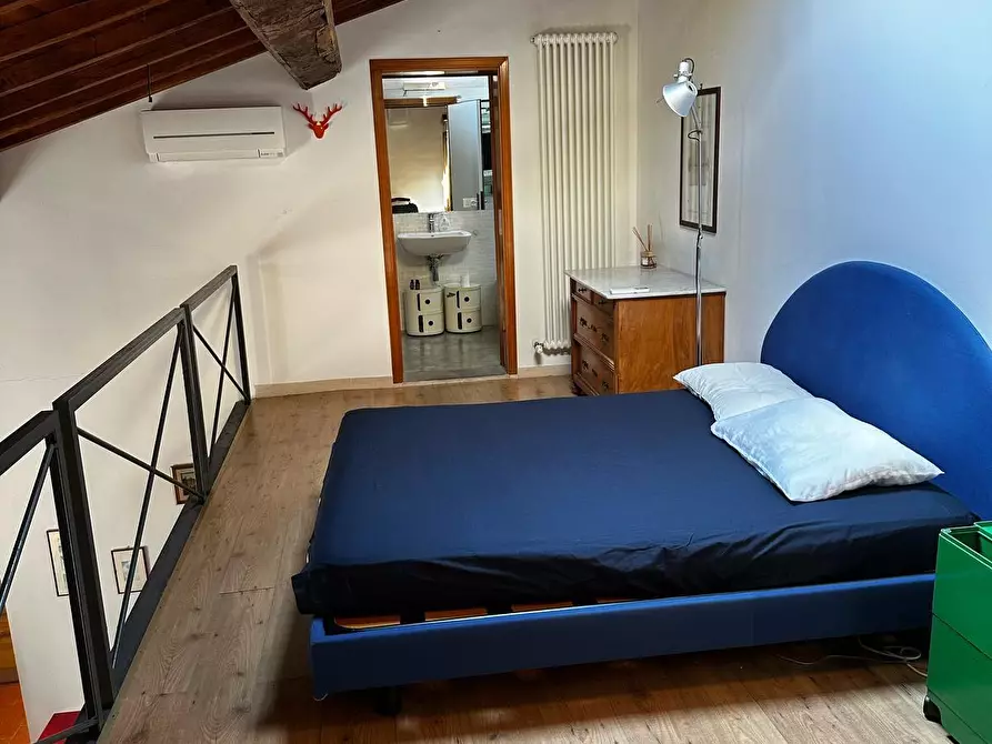 Immagine 11 di Appartamento in vendita  a Pisa