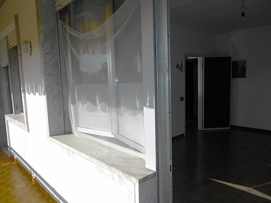 Immagine 45 di Appartamento in vendita  a Massa