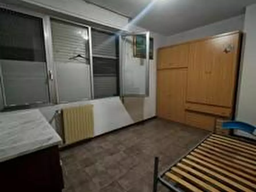 Immagine 21 di Appartamento in vendita  a Massa