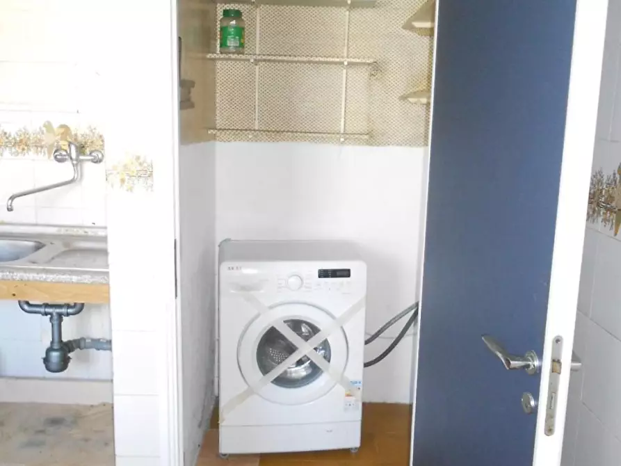 Immagine 67 di Appartamento in vendita  a Massa