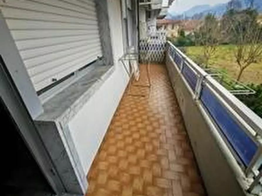 Immagine 22 di Appartamento in vendita  a Massa