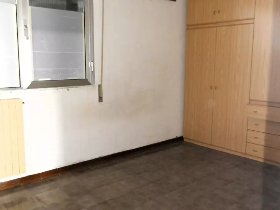 Immagine 40 di Appartamento in vendita  a Massa