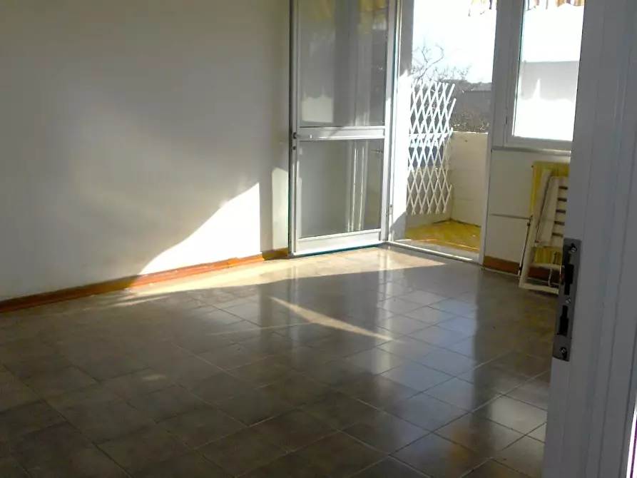 Immagine 24 di Appartamento in vendita  a Massa