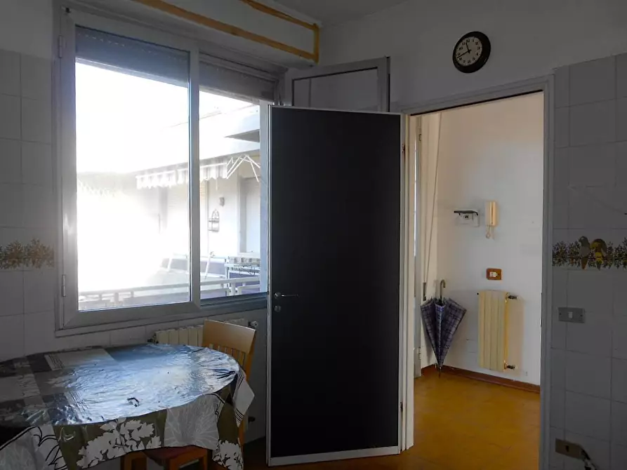 Immagine 7 di Appartamento in vendita  a Massa