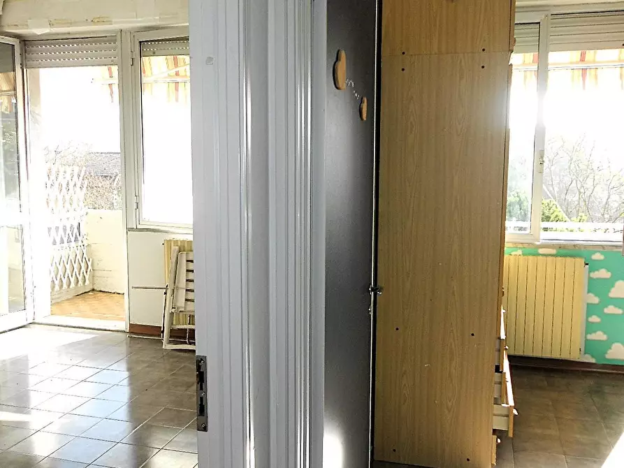 Immagine 20 di Appartamento in vendita  a Massa