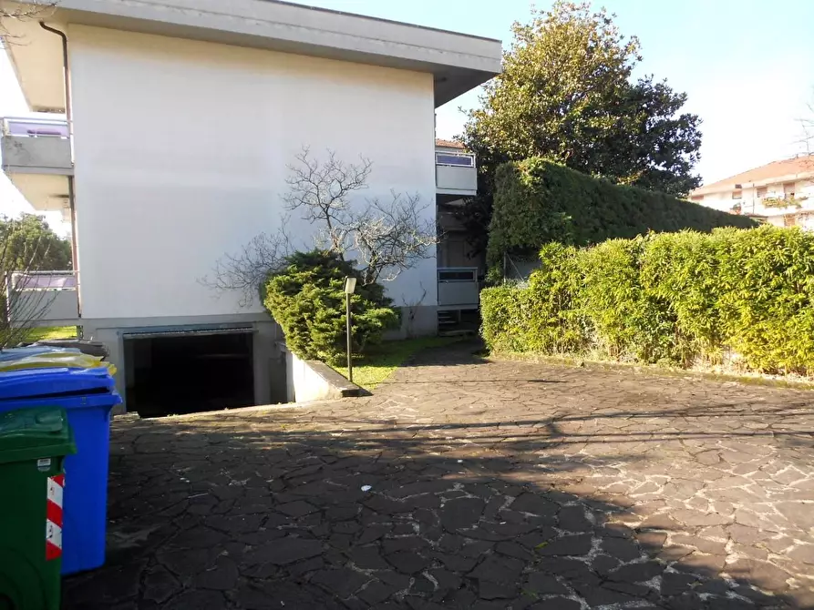 Immagine 51 di Appartamento in vendita  a Massa