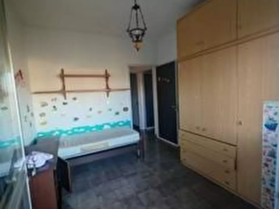 Immagine 36 di Appartamento in vendita  a Massa