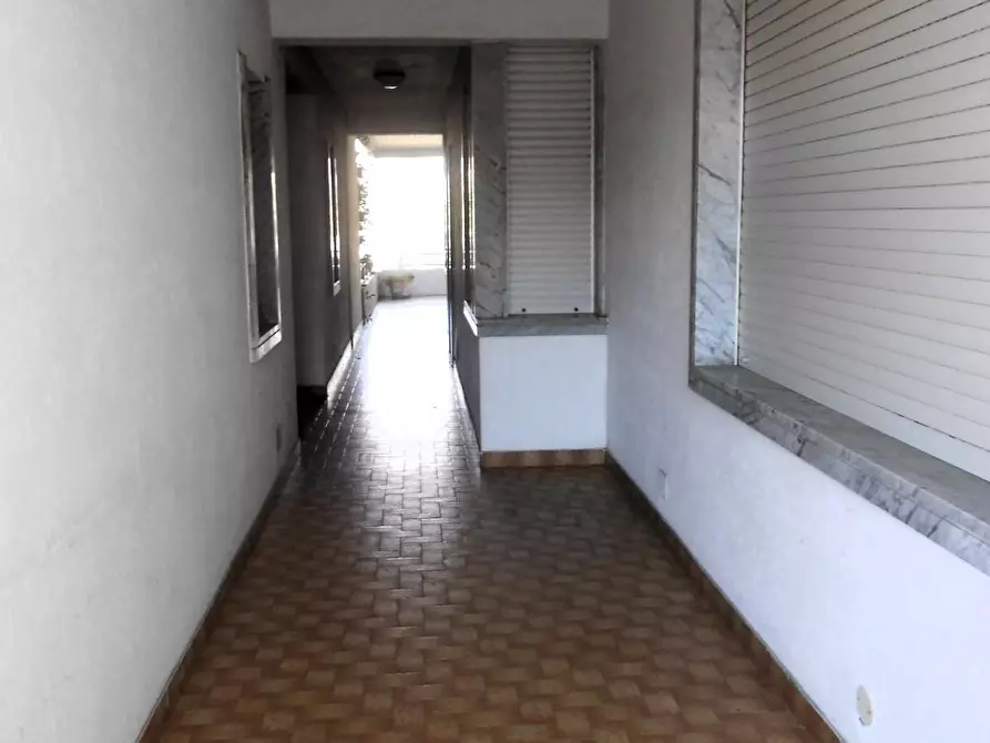 Immagine 50 di Appartamento in vendita  a Massa